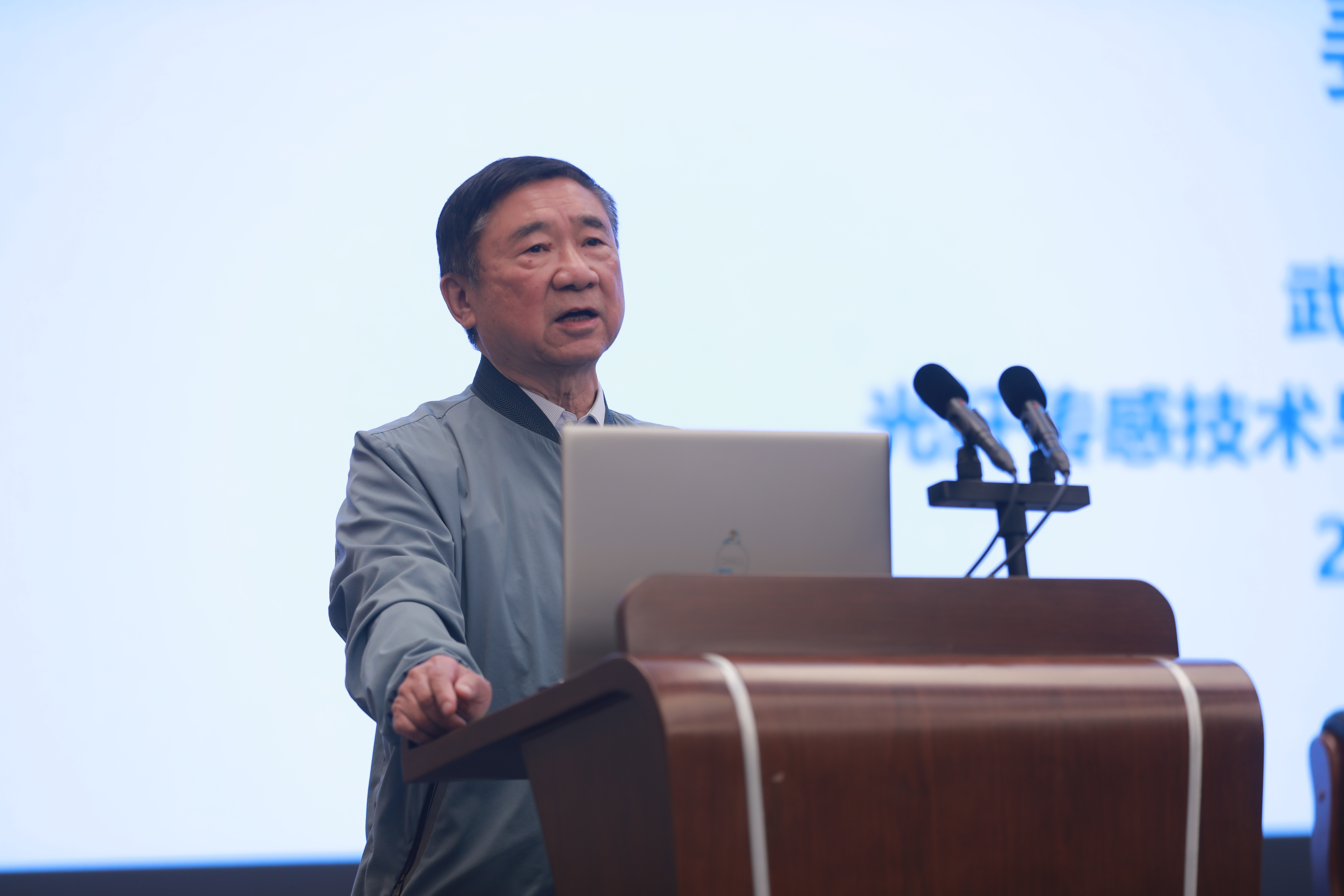 国产a∨国片精品白丝美女视频