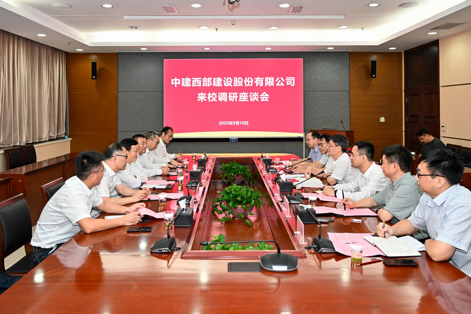 国产a∨国片精品白丝美女视频