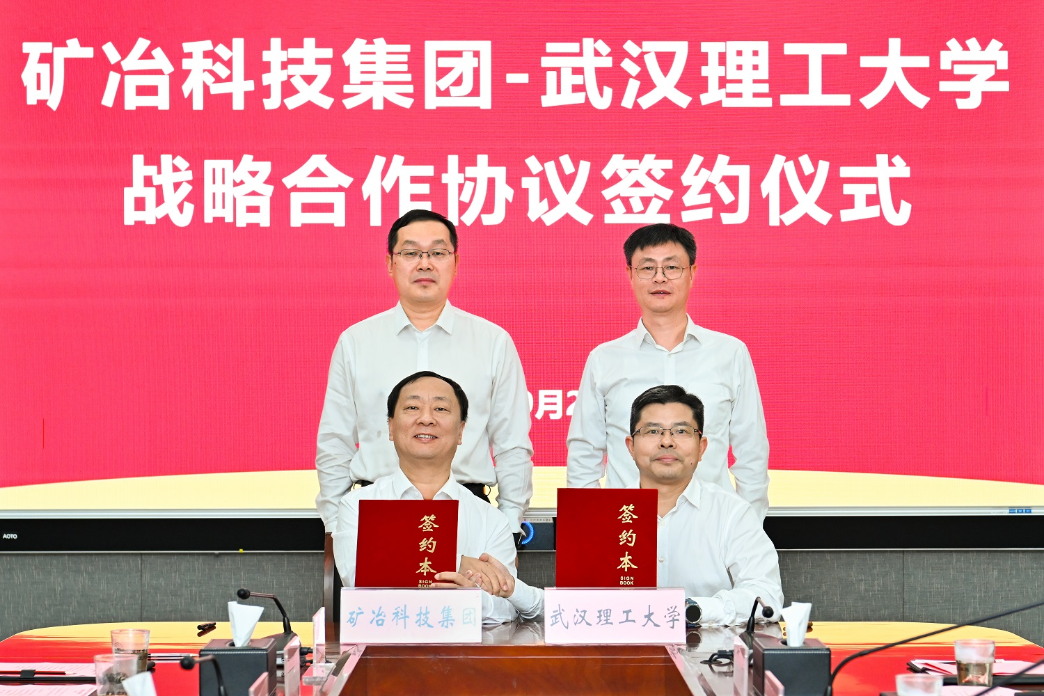 国产a∨国片精品白丝美女视频