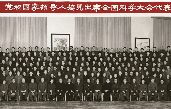 国产a∨国片精品白丝美女视频