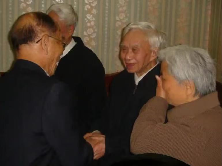 国产a∨国片精品白丝美女视频