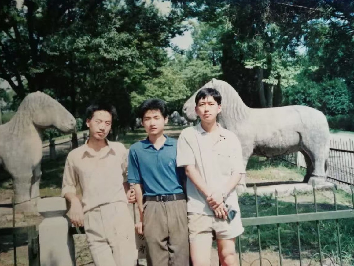 国产a∨国片精品白丝美女视频