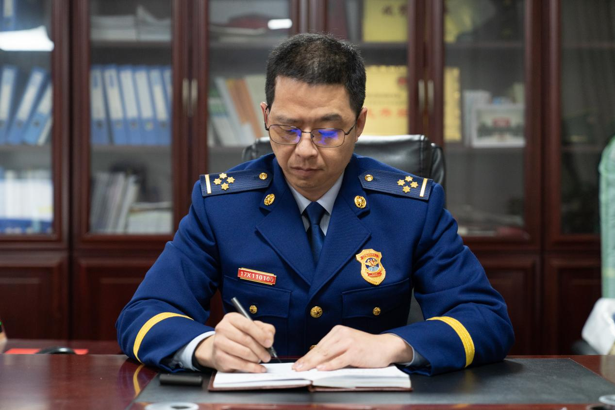 国产a∨国片精品白丝美女视频