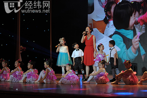 国产a∨国片精品白丝美女视频