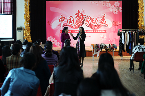 国产a∨国片精品白丝美女视频