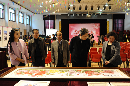 国产a∨国片精品白丝美女视频