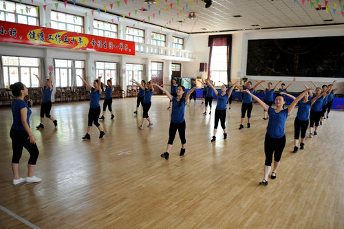 国产a∨国片精品白丝美女视频