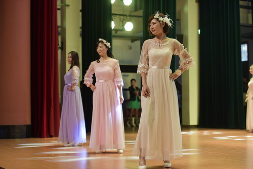 国产a∨国片精品白丝美女视频