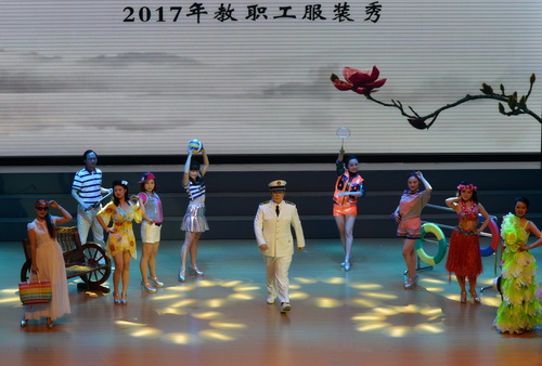 国产a∨国片精品白丝美女视频