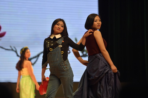 国产a∨国片精品白丝美女视频