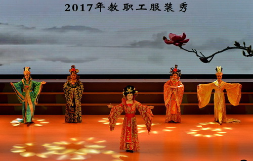 国产a∨国片精品白丝美女视频