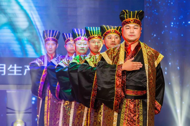 国产a∨国片精品白丝美女视频