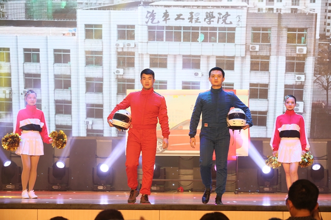 国产a∨国片精品白丝美女视频