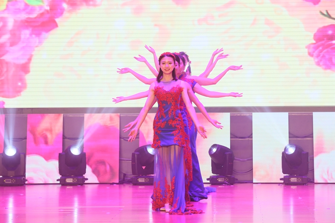 国产a∨国片精品白丝美女视频