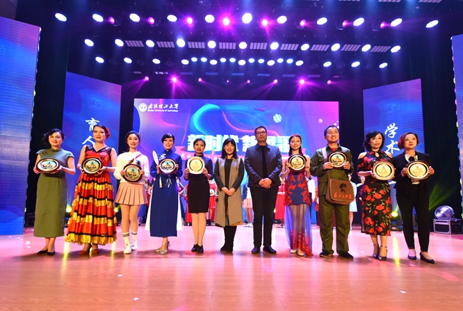 国产a∨国片精品白丝美女视频