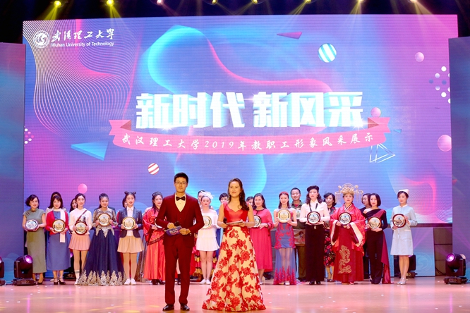 国产a∨国片精品白丝美女视频