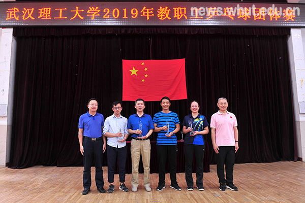 国产a∨国片精品白丝美女视频