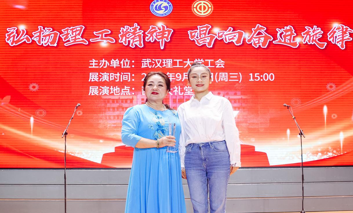 国产a∨国片精品白丝美女视频