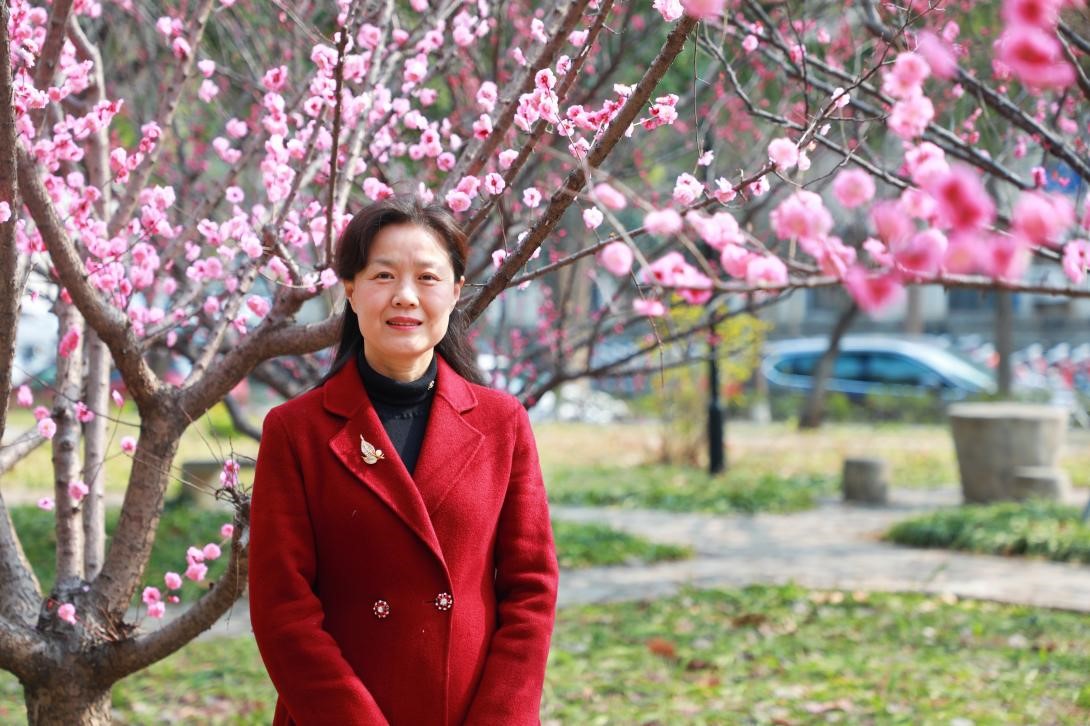 国产a∨国片精品白丝美女视频