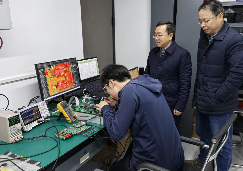 国产a∨国片精品白丝美女视频