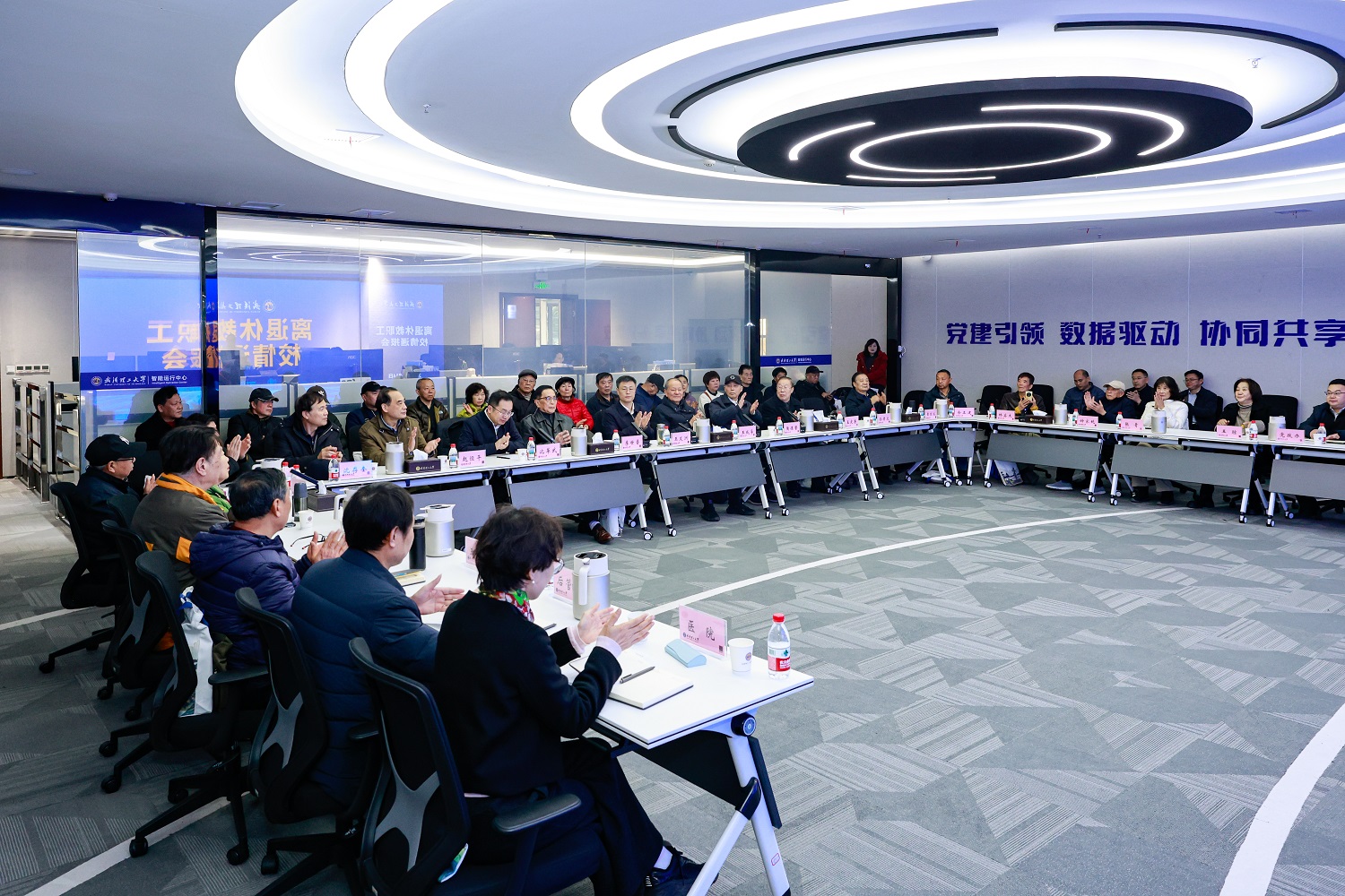 国产a∨国片精品白丝美女视频