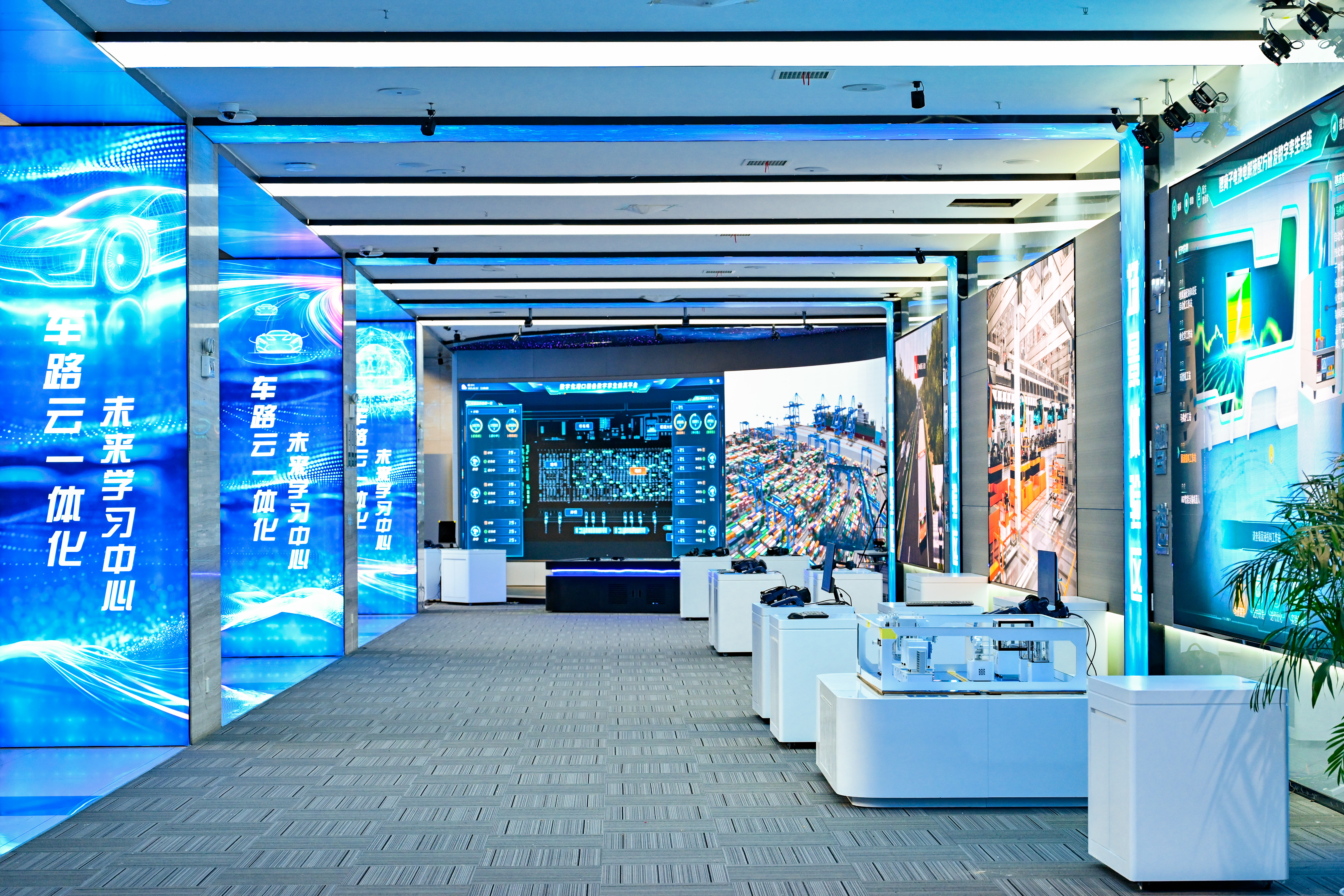 国产a∨国片精品白丝美女视频